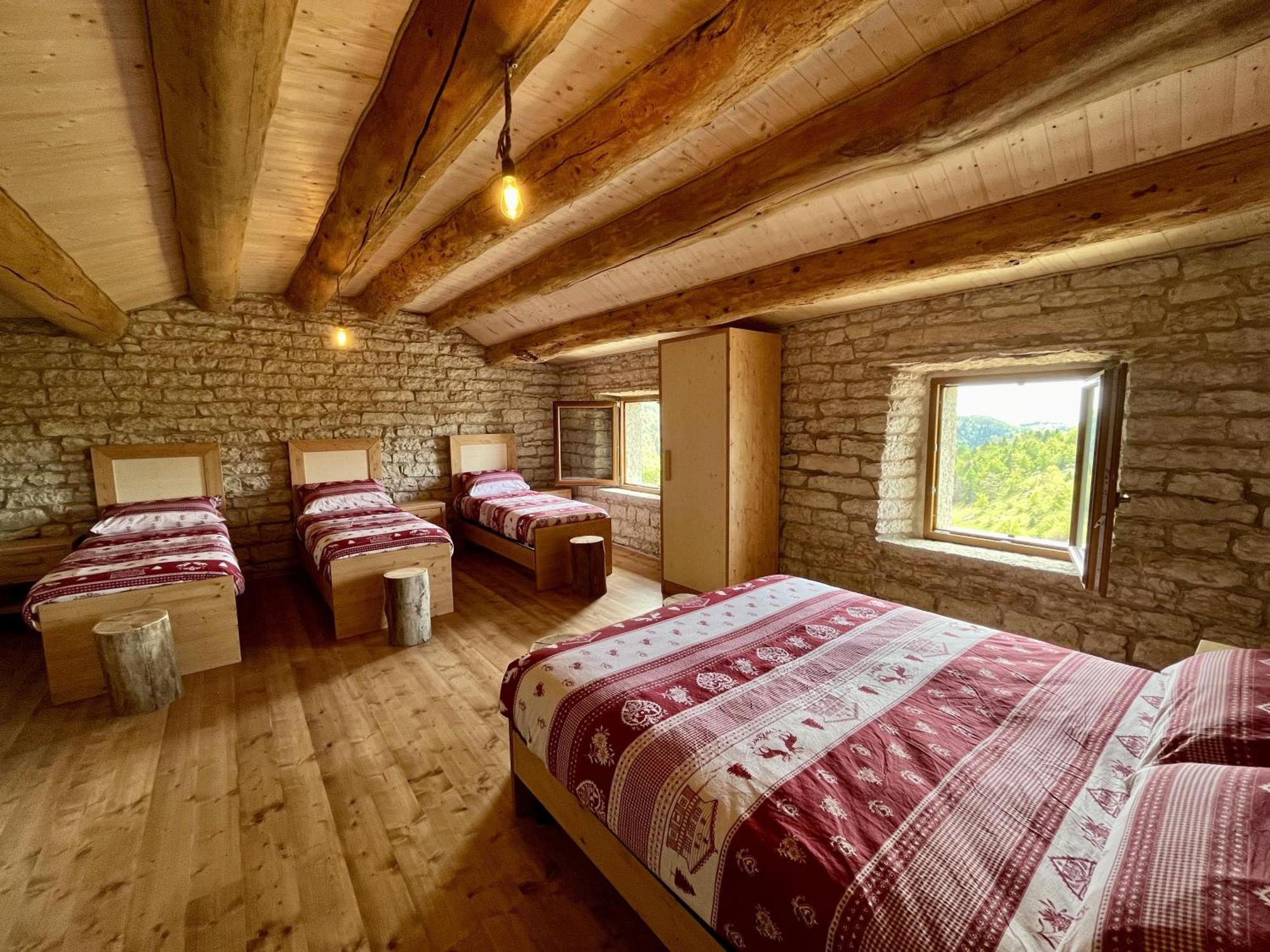 Villa Agriturismo Malga Rambalda à Selvavecchia Extérieur photo